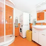 بيت للعطل Three-bedroom In شيبينيك