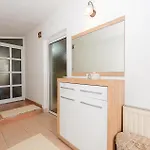 Holiday home Three-bedroom In Sibenik