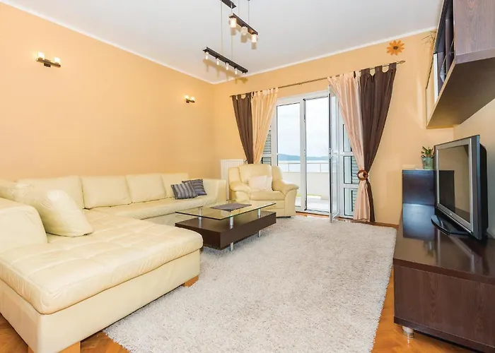 Vakantiehuis Three-bedroom In