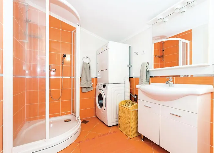 度假居 Three-bedroom In 希贝尼克