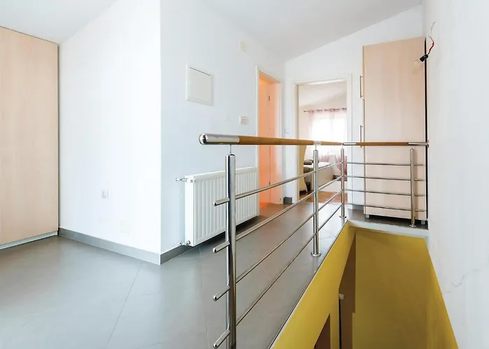 度假居 Three-bedroom In